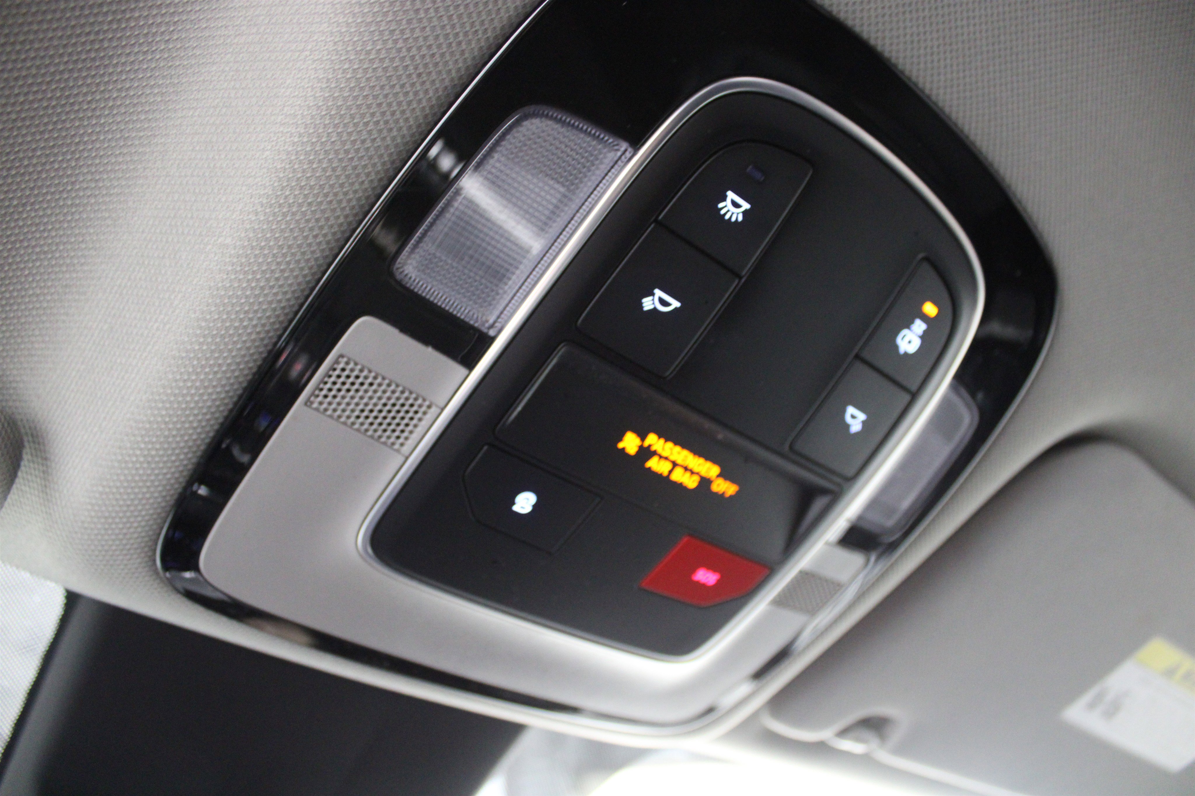 Used 2022 Hyundai Santa Fe SEL FWD image 17