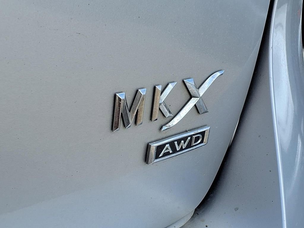 Used 2013 Lincoln MKX AWD image 9