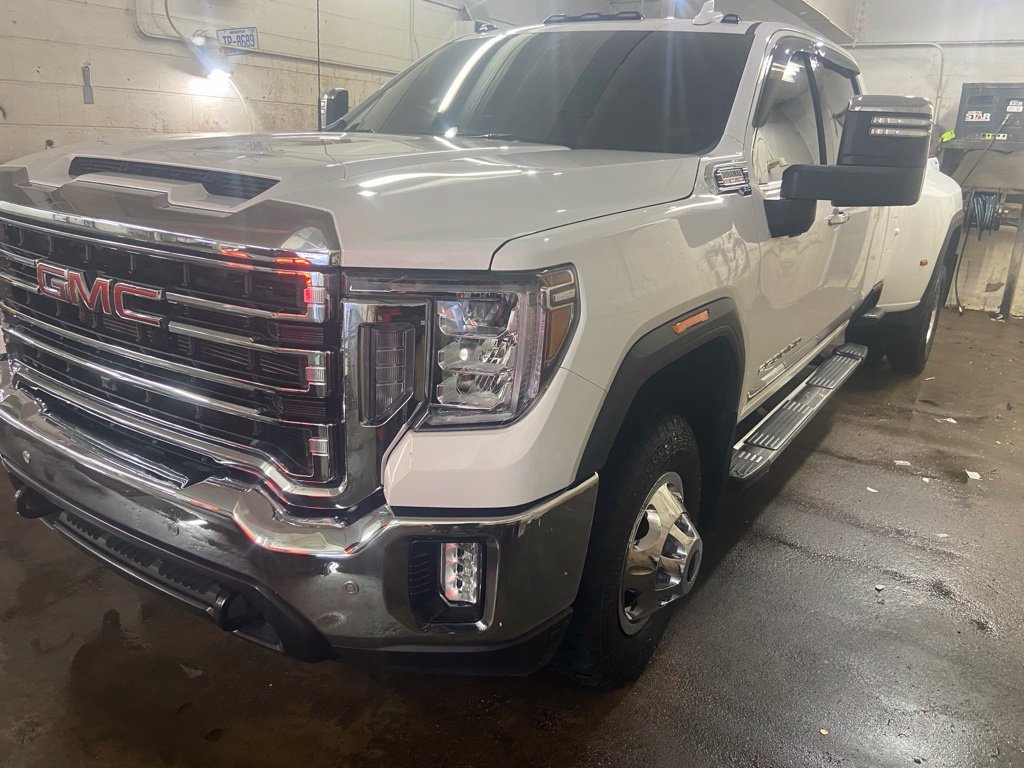 Used 2023 GMC Sierra 3500 SLT w/ SLT Premium Package AWD/4WD image 1