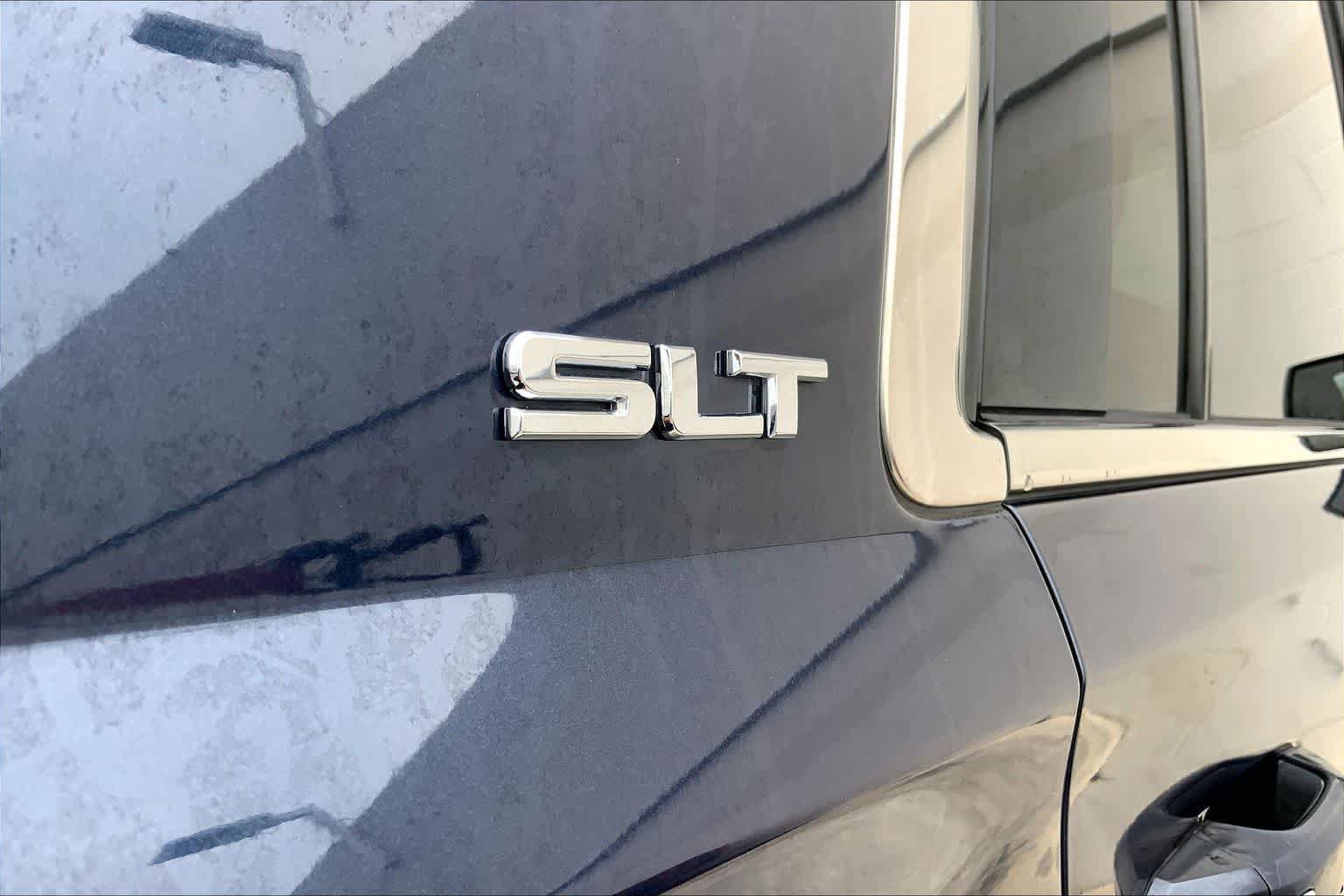 Used 2018 GMC Yukon XL SLT w/ Open Road Package image 8