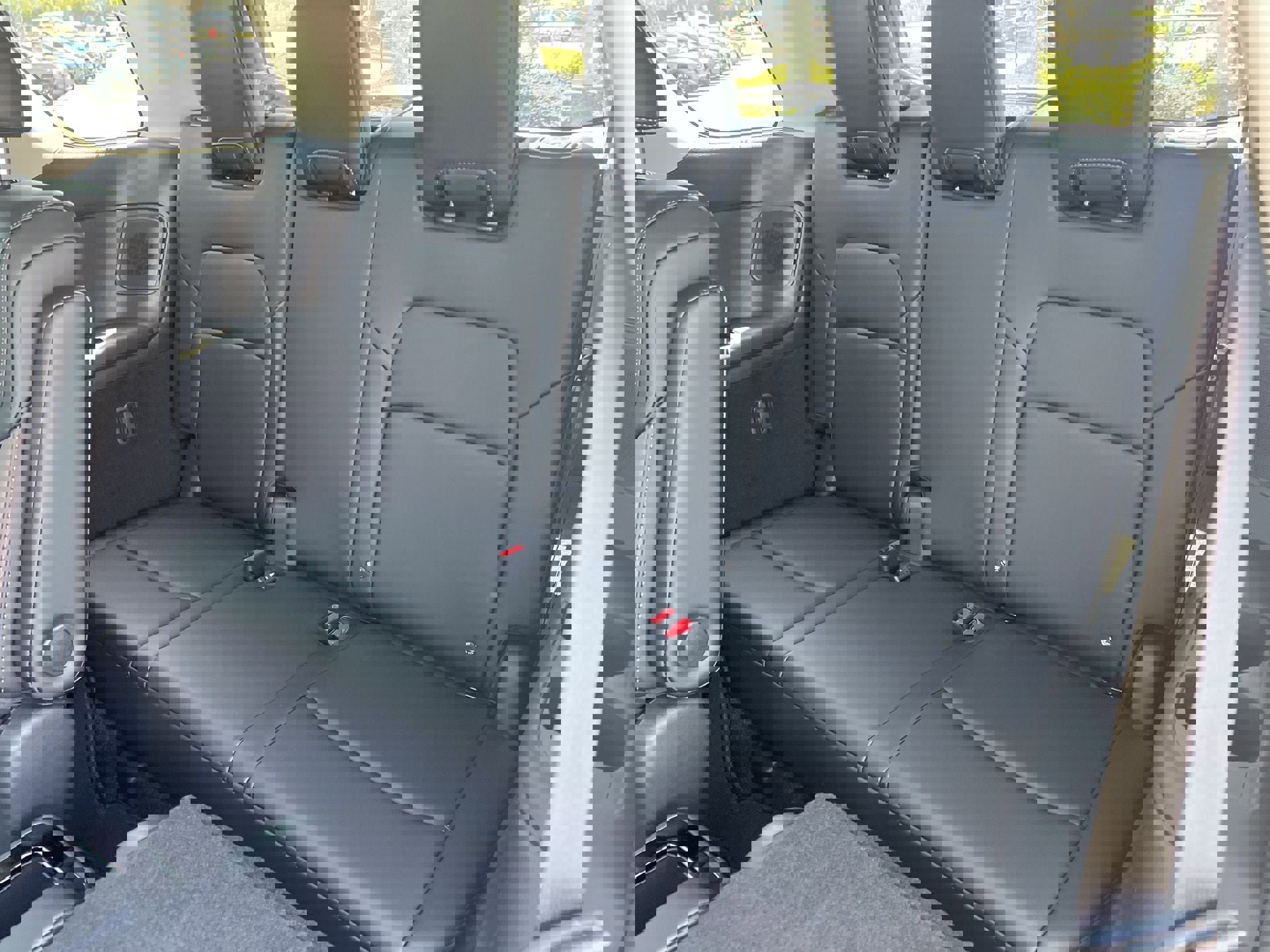 New 2026 Nissan Pathfinder Platinum image 23