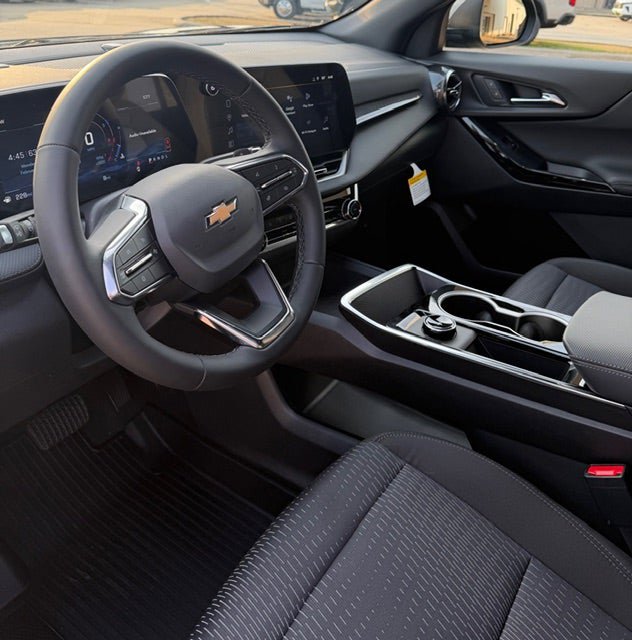 New 2026 Chevrolet Equinox LT image 7