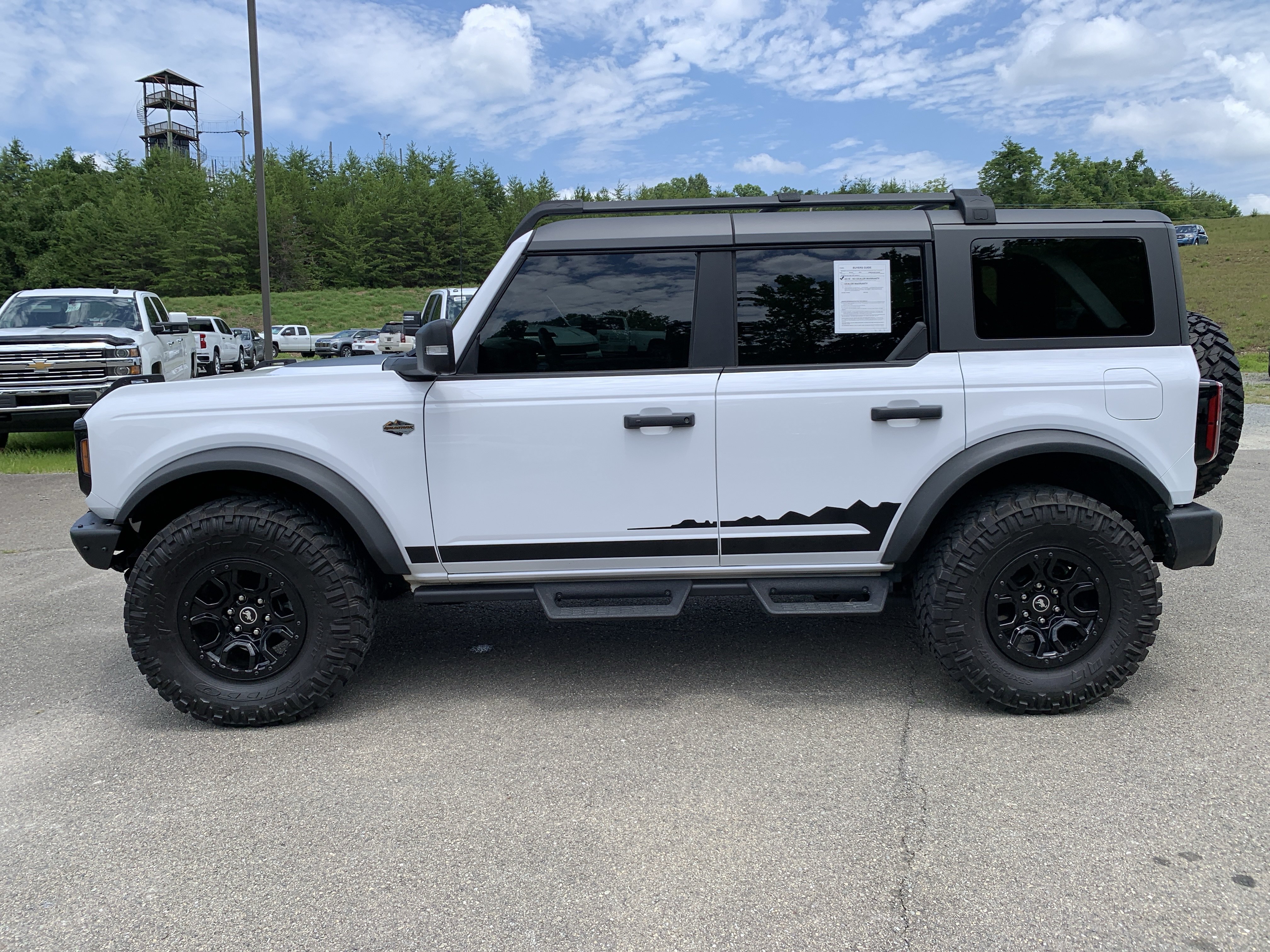 Used 2023 Ford Bronco Wildtrak AWD/4WD image 6