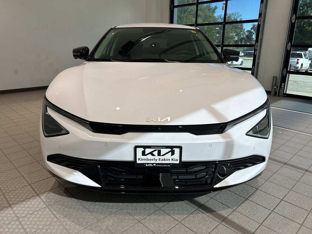 New 2025 Kia EV6 Wind image 8