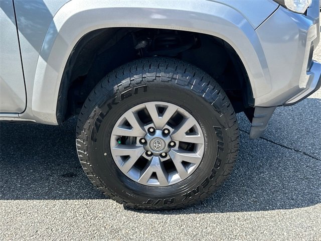 Used 2019 Toyota Tacoma SR5 image 12