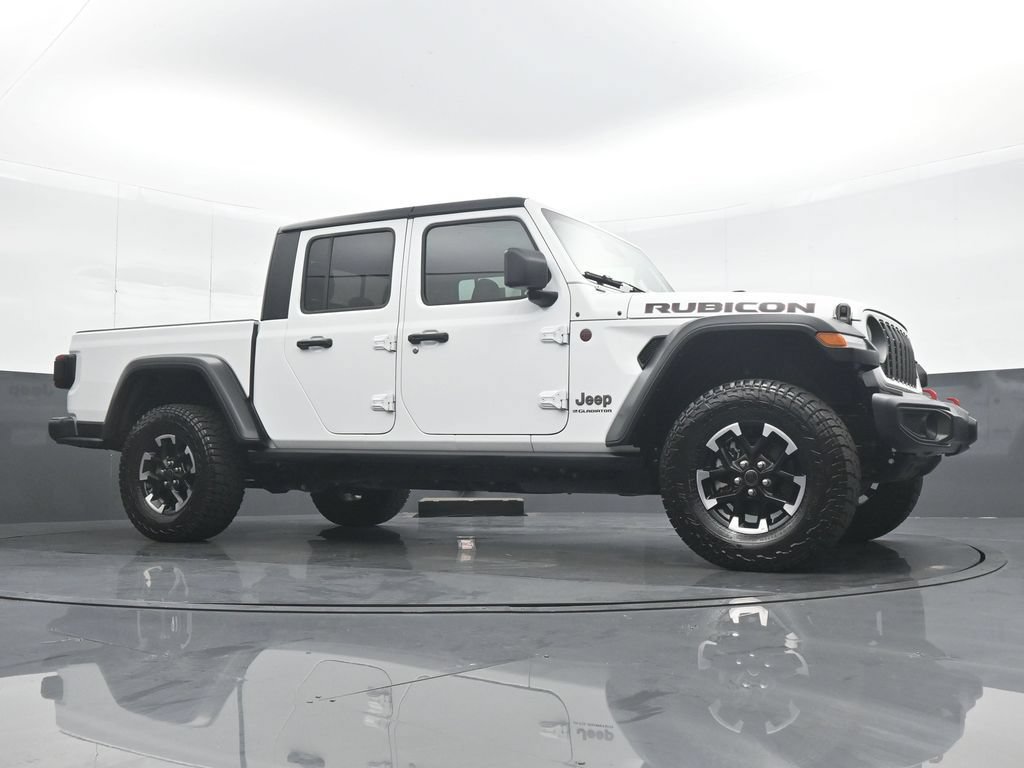 Used 2026 Jeep Gladiator Rubicon AWD/4WD image 32