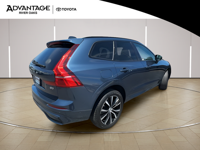 Used 2024 Volvo XC60 B5 Plus AWD/4WD image 8