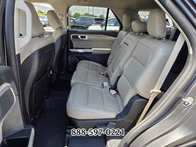 Certified 2020 Ford Explorer XLT w/ Equipment Group 202A RWD image 11
