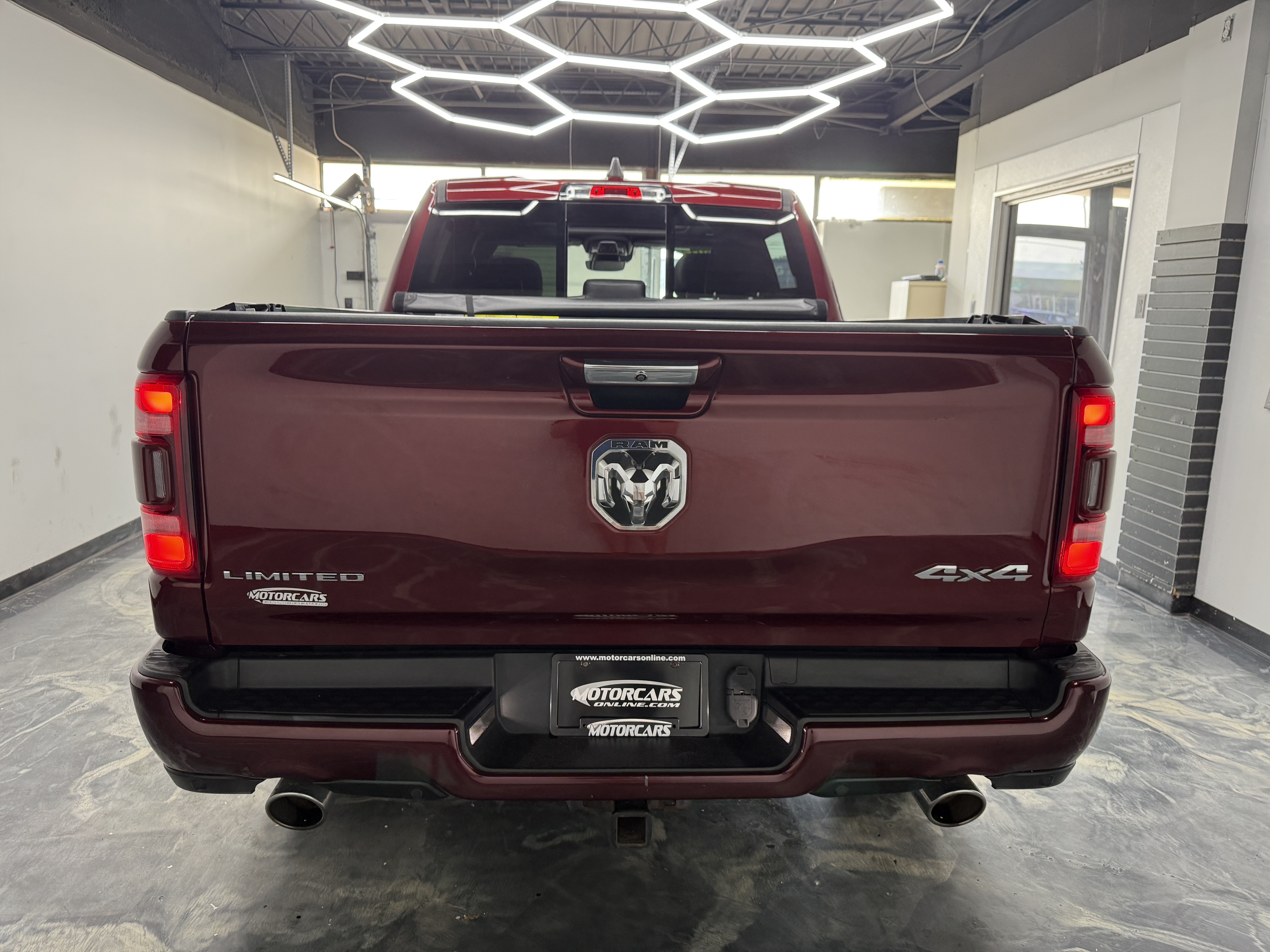 Used 2019 RAM 1500 Limited AWD/4WD image 4