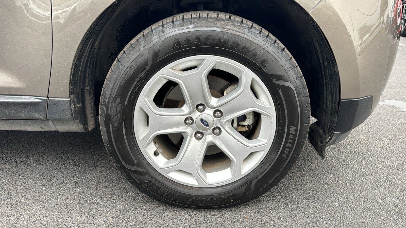 Used 2014 Ford Edge SEL w/ Equipment Group 204A FWD image 10