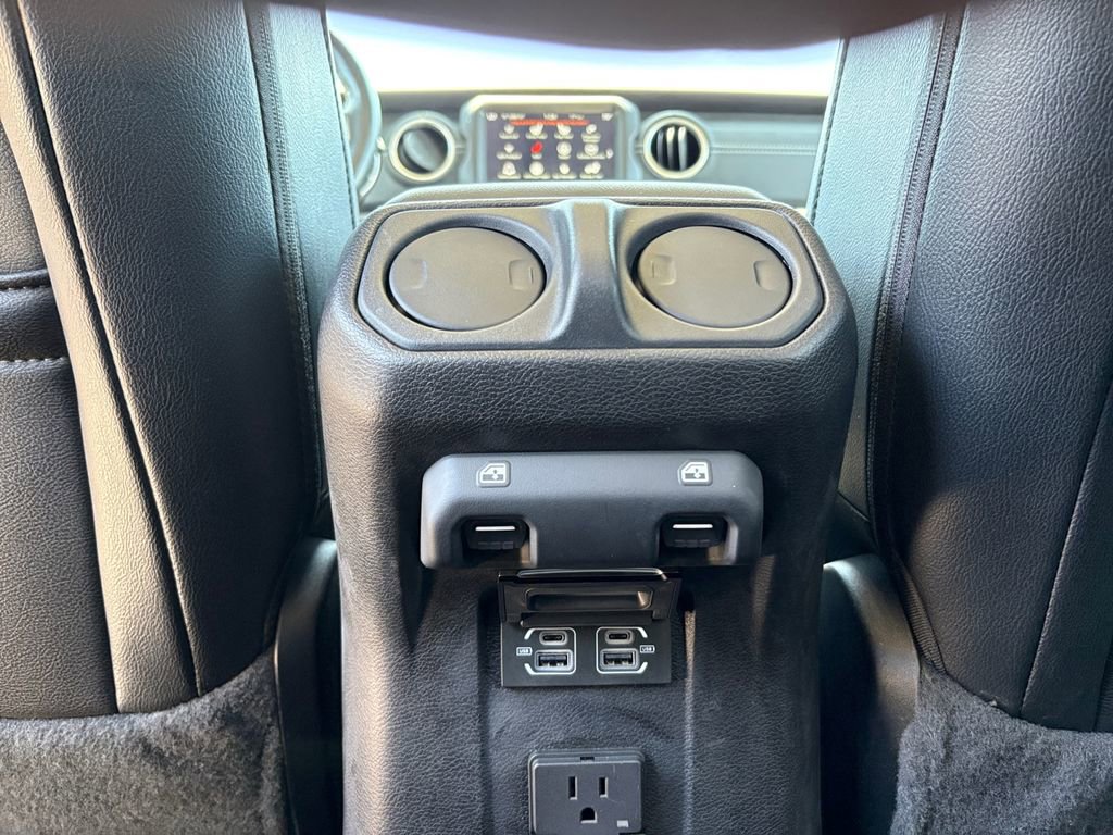 Used 2021 Jeep Wrangler Unlimited Sahara w/ Cold Weather Group AWD/4WD image 6