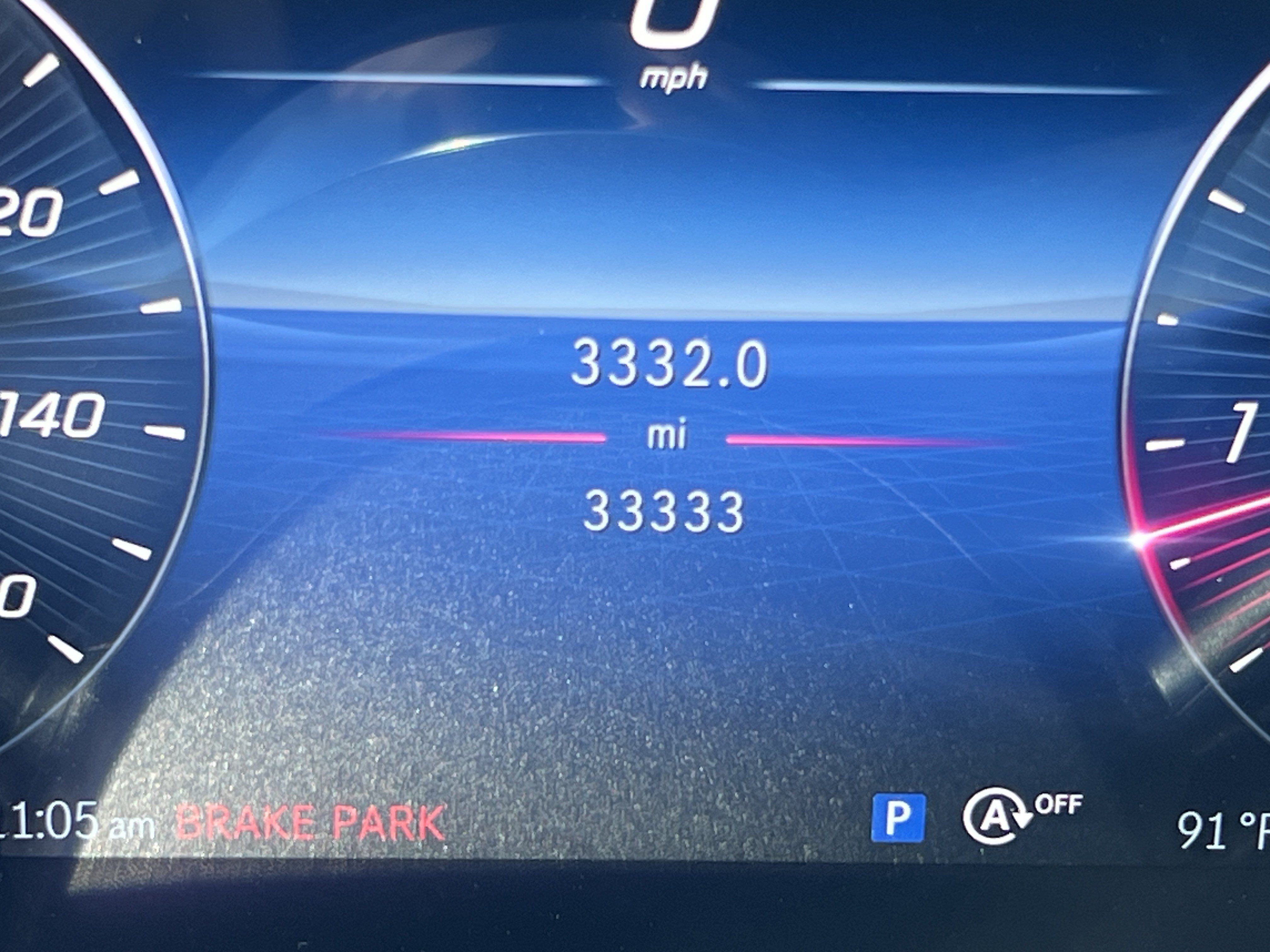 Used 2024 Mercedes-Benz GLC 300 4MATIC image 22