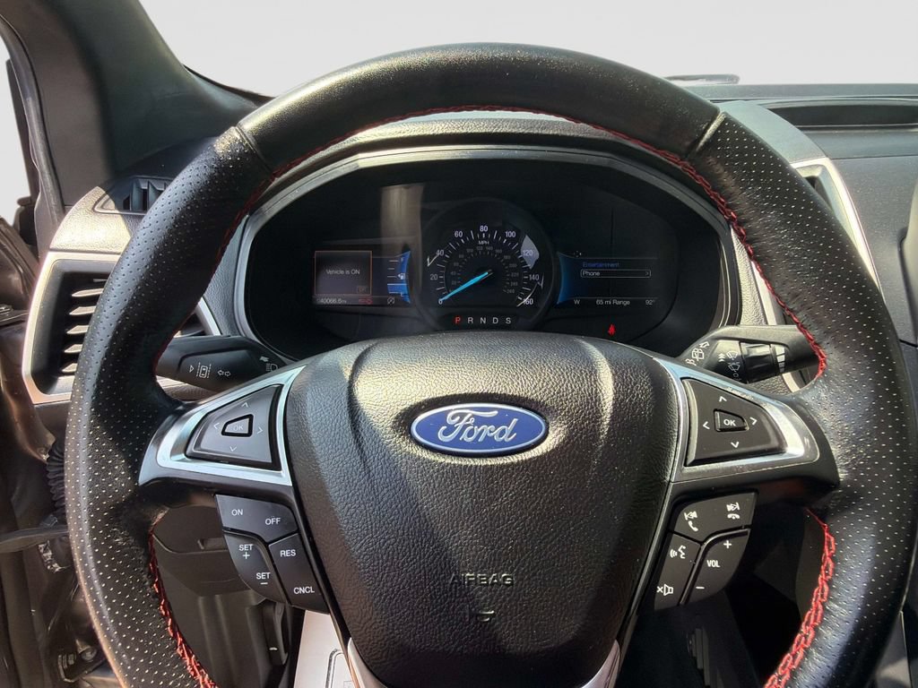 Used 2022 Ford Edge ST-Line AWD/4WD image 26