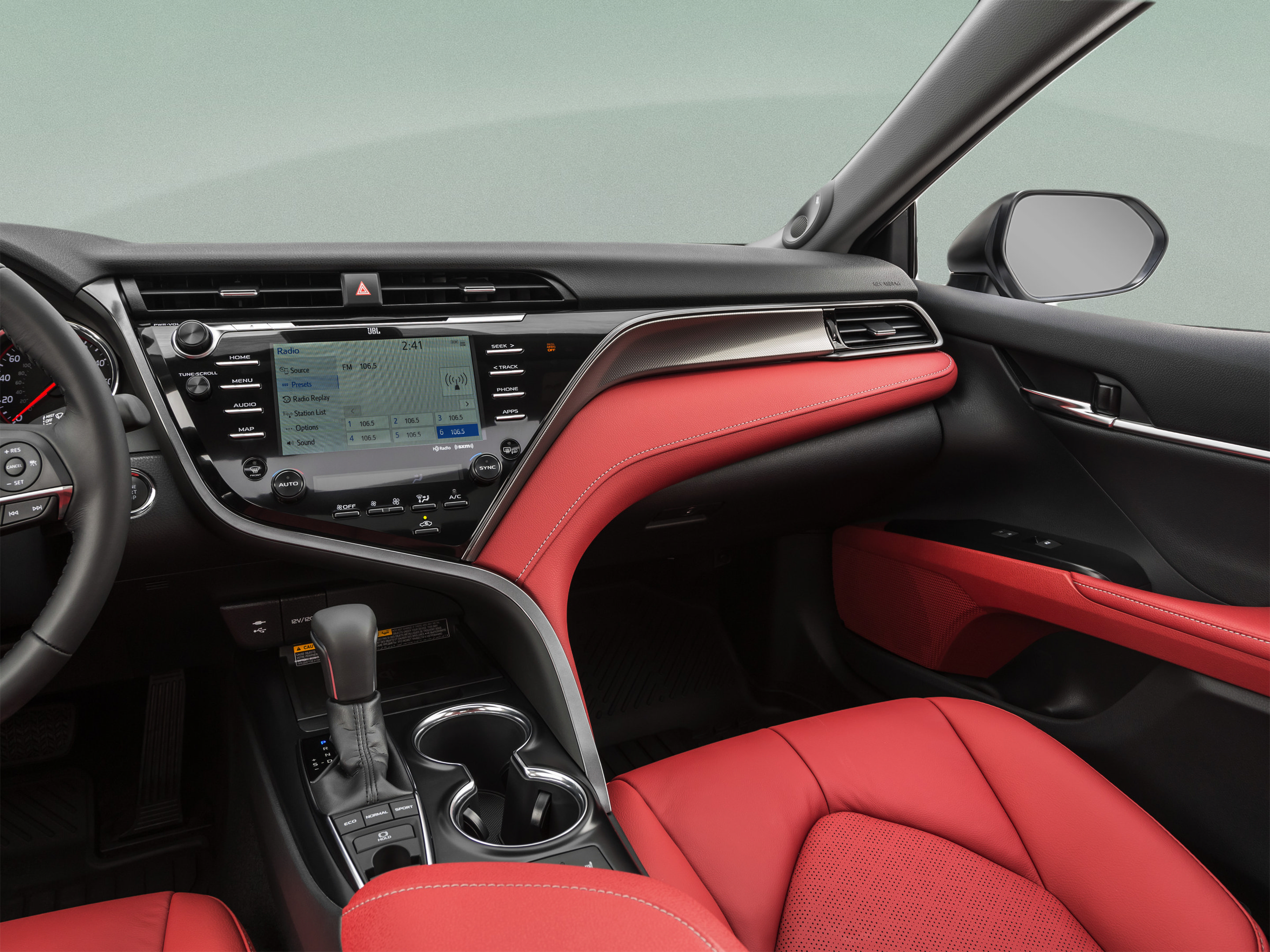 Used 2020 Toyota Camry XSE FWD image 46