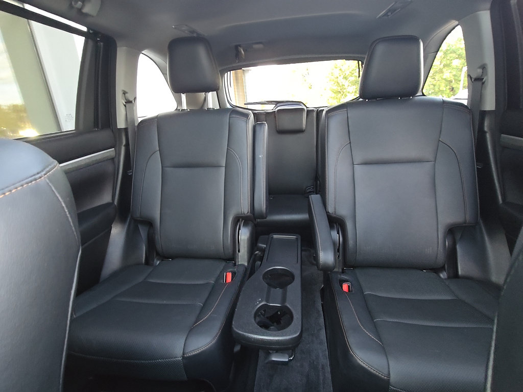 Certified 2017 Toyota Highlander Limited Platinum w/ Protection Package #3 AWD/4WD image 20