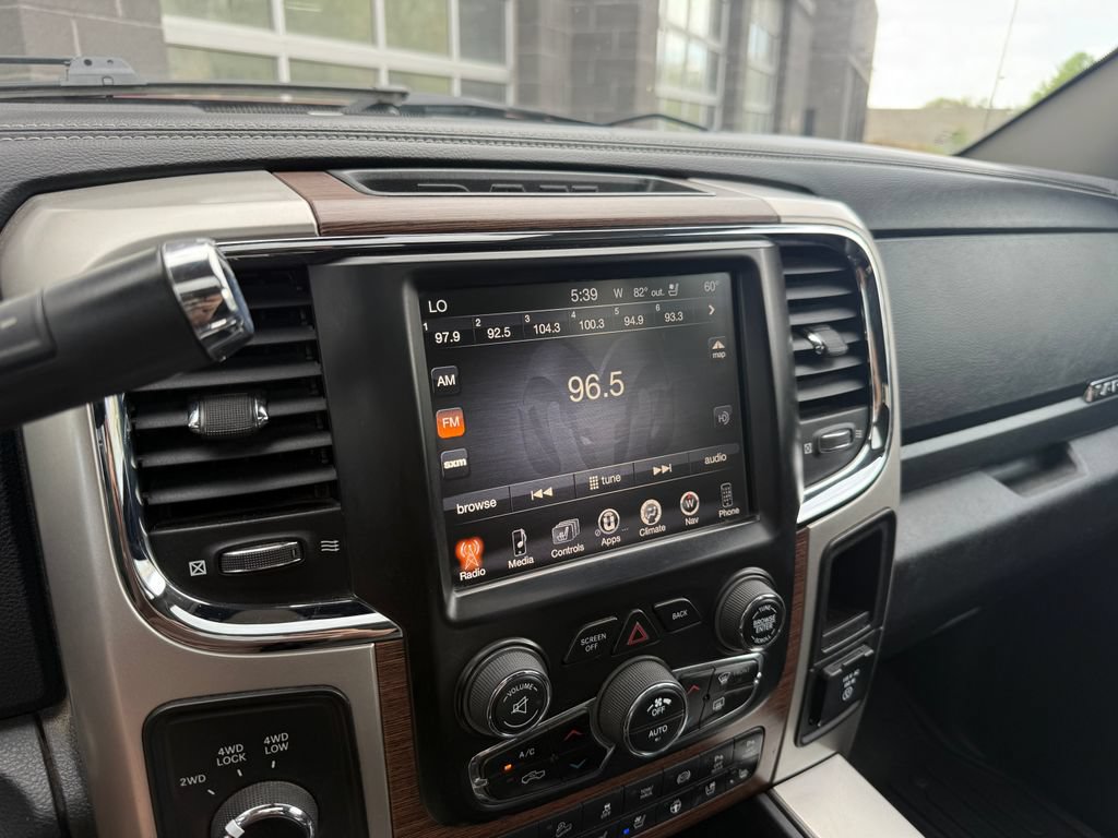 Used 2017 RAM 2500 Laramie w/ Sport Appearance Group AWD/4WD image 38