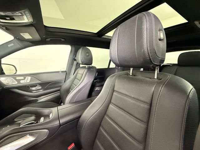 Used 2022 Mercedes-Benz GLS 450 4MATIC w/ AMG Line Exterior image 5