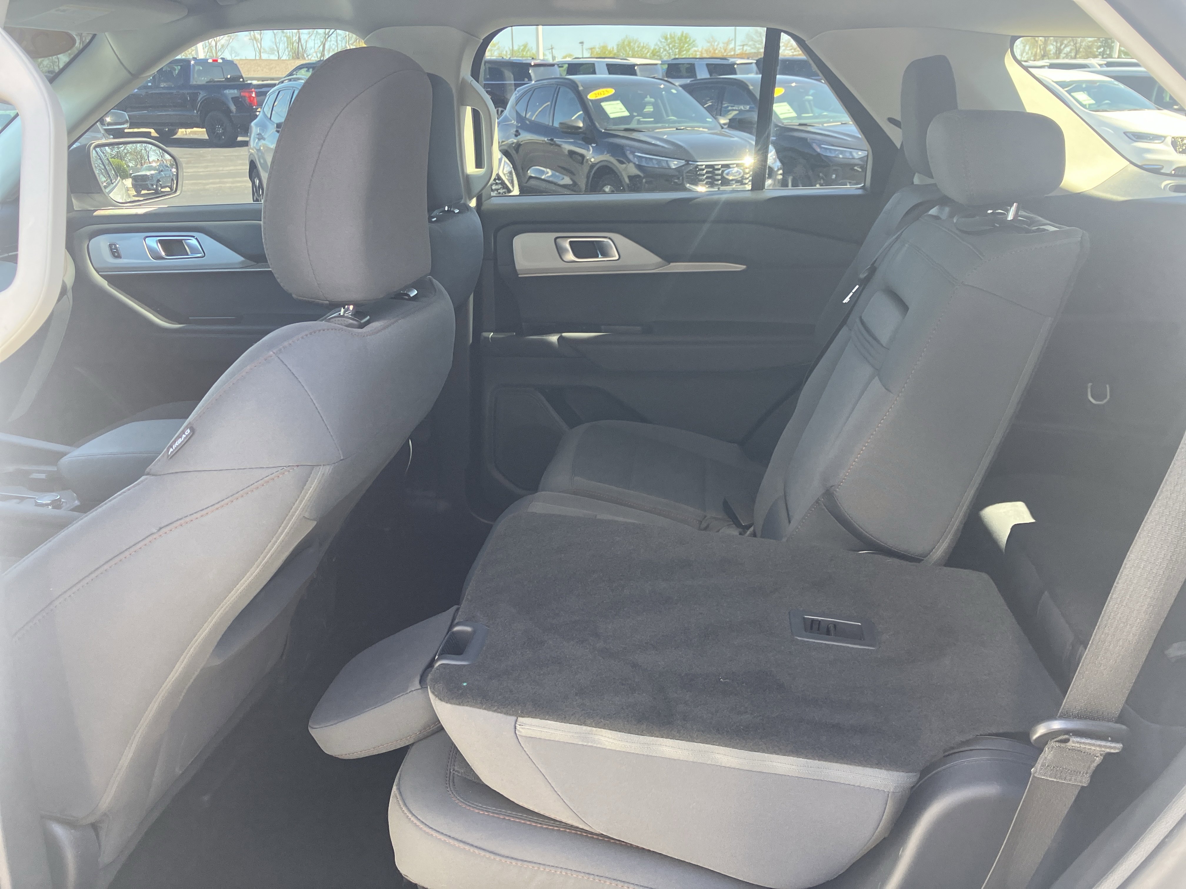 Certified 2025 Ford Explorer Active AWD/4WD image 16