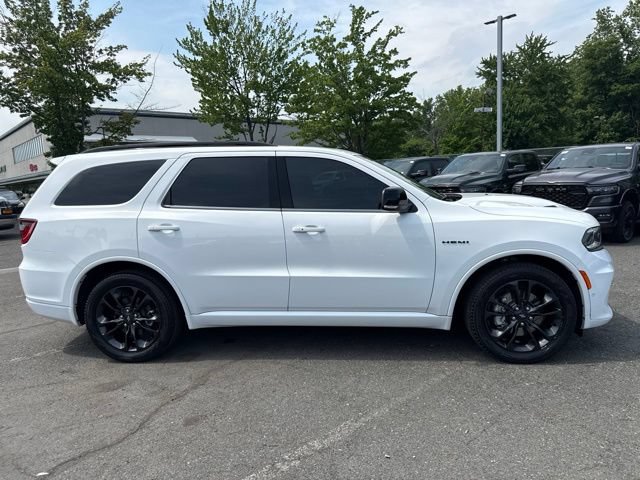 Used 2023 Dodge Durango R/T AWD/4WD image 16
