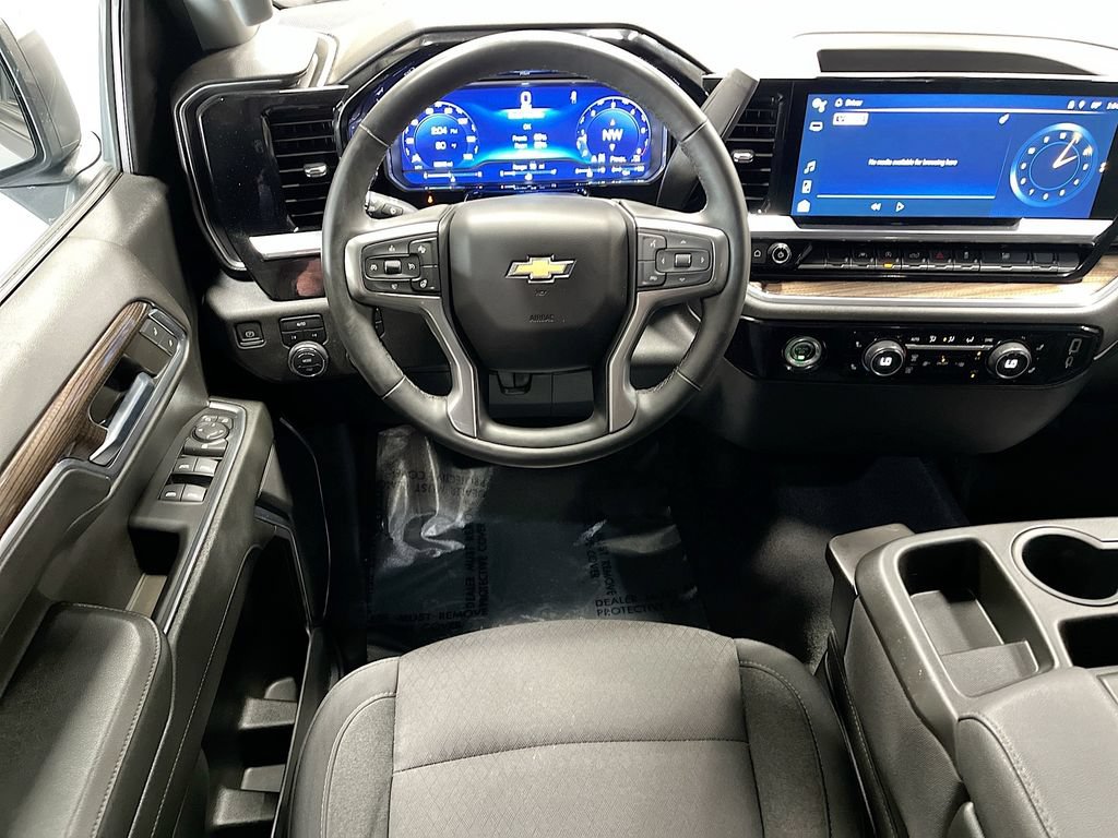 Used 2024 Chevrolet Silverado 1500 LT AWD/4WD image 21