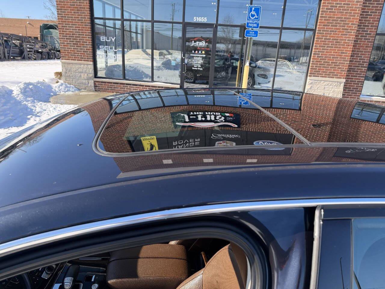 Used 2015 Audi A8 L 4.0T w/ Premium Package image 27