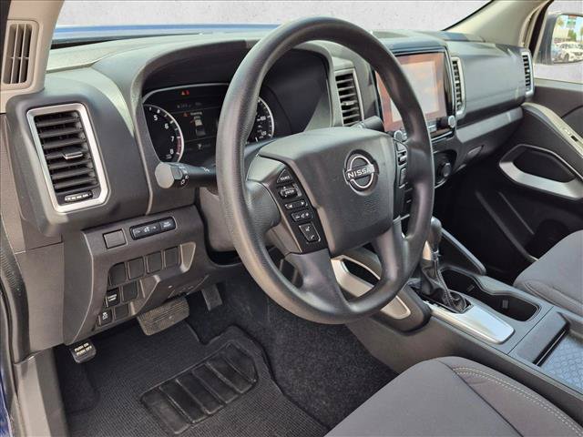 Used 2023 Nissan Frontier SV RWD image 10