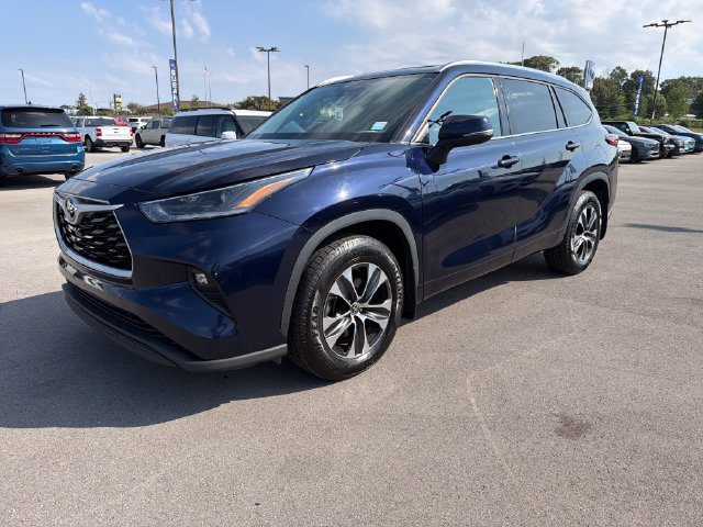 Certified 2021 Toyota Highlander XLE