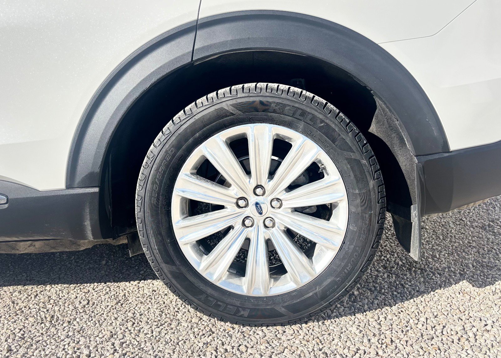 Certified 2020 Ford Explorer Limited image 17