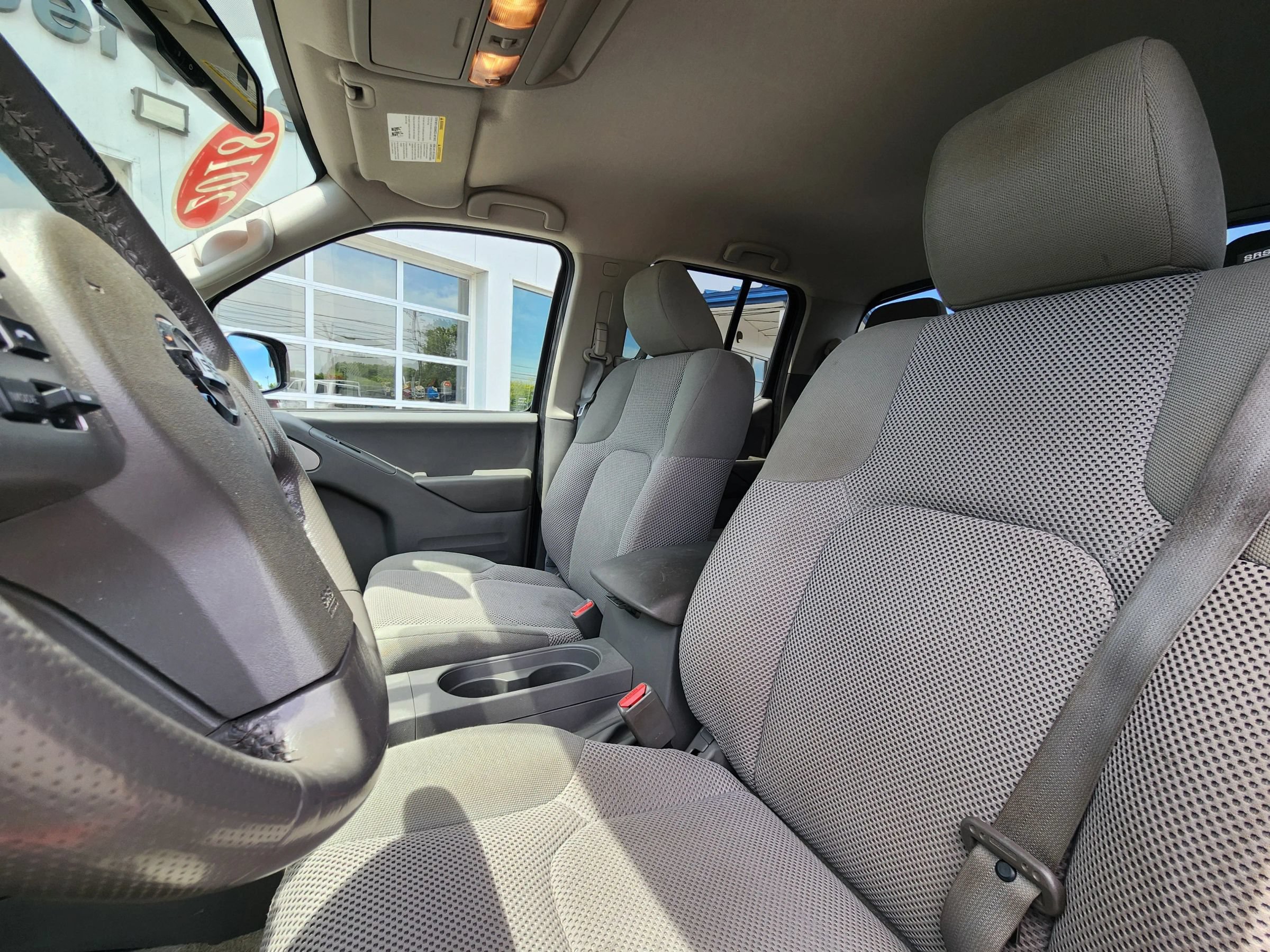 Used 2018 Nissan Frontier SV w/ Value Truck Package AWD/4WD image 26