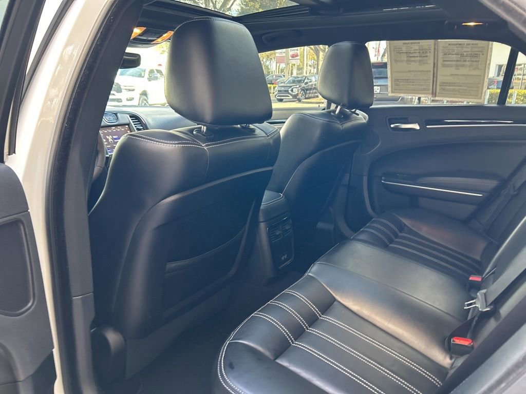 Used 2023 Chrysler 300 S image 31