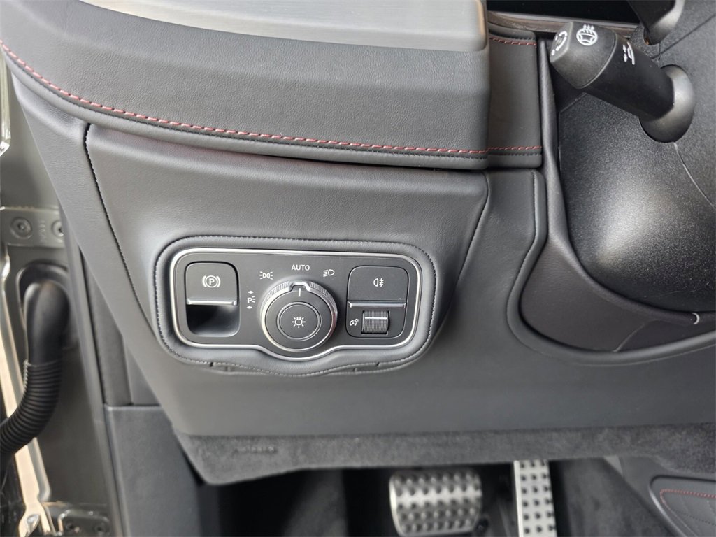 New 2026 Mercedes-Benz G 580 w/ EQ Technology image 17