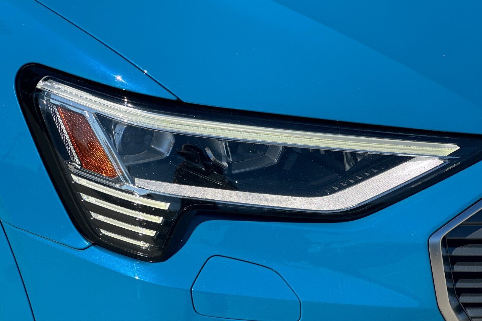 Used 2019 Audi e-tron Prestige AWD/4WD image 10