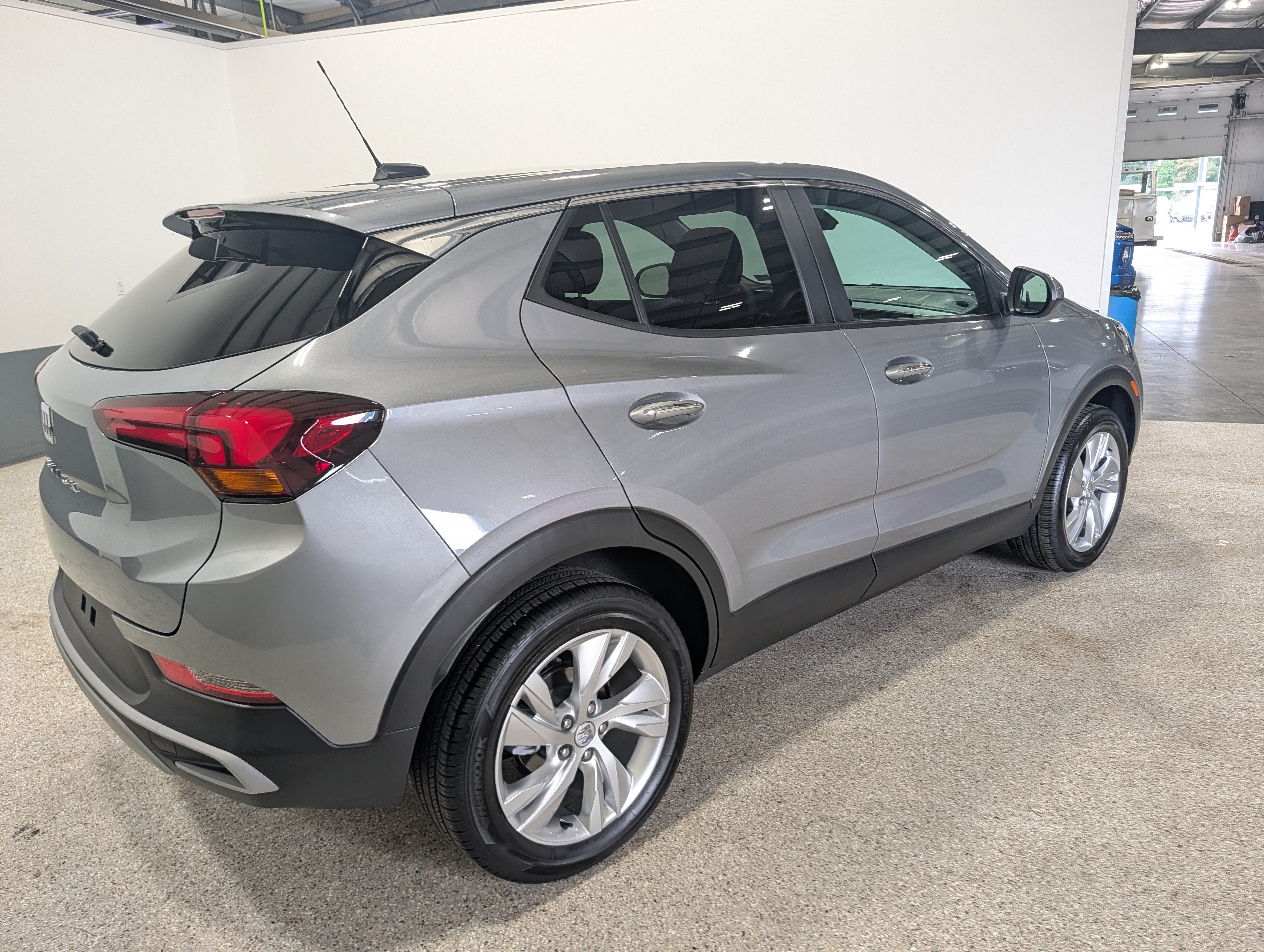 Used 2026 Buick Encore GX Preferred w/ Comfort Package AWD/4WD image 3