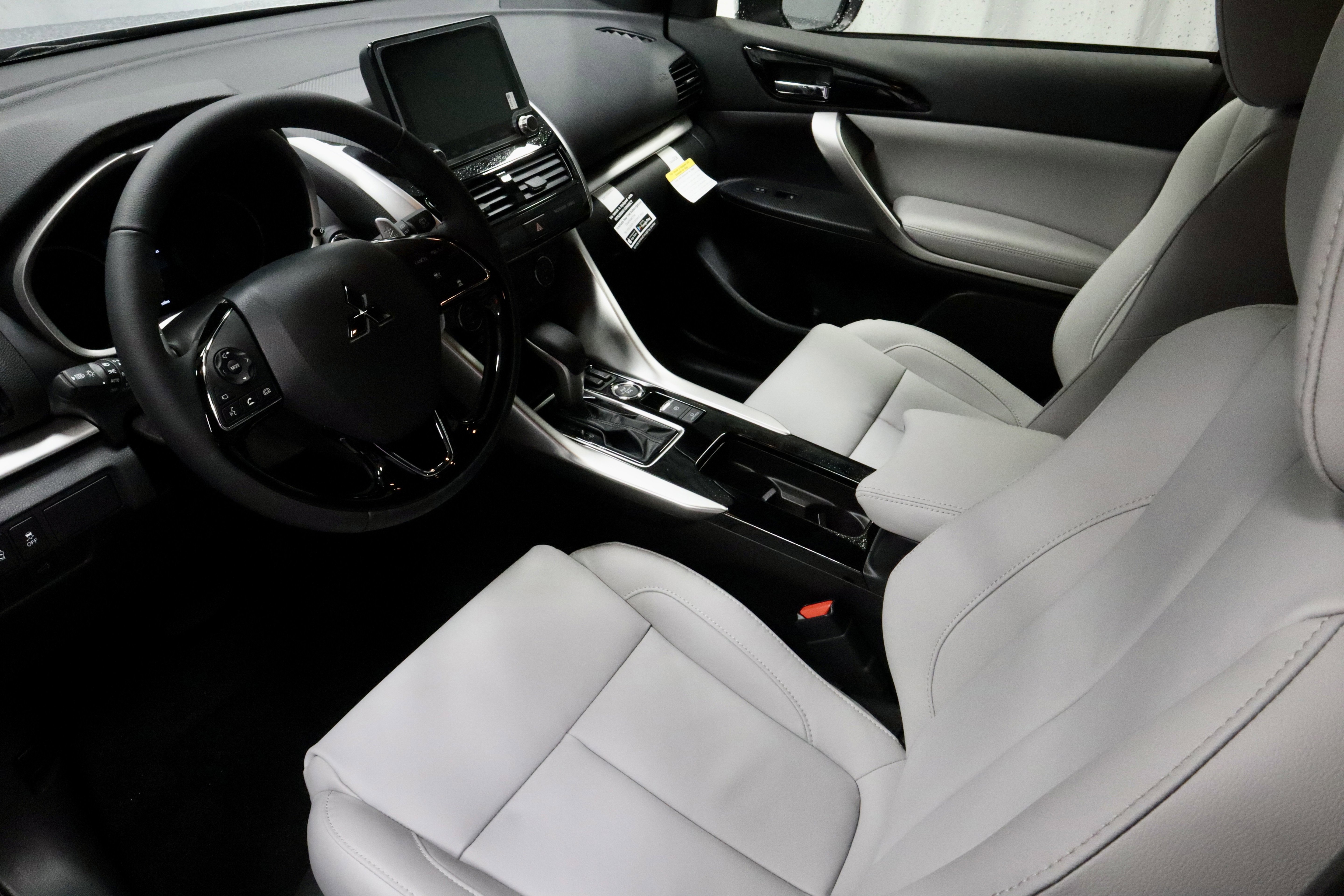 New 2026 Mitsubishi Eclipse Cross SEL image 18