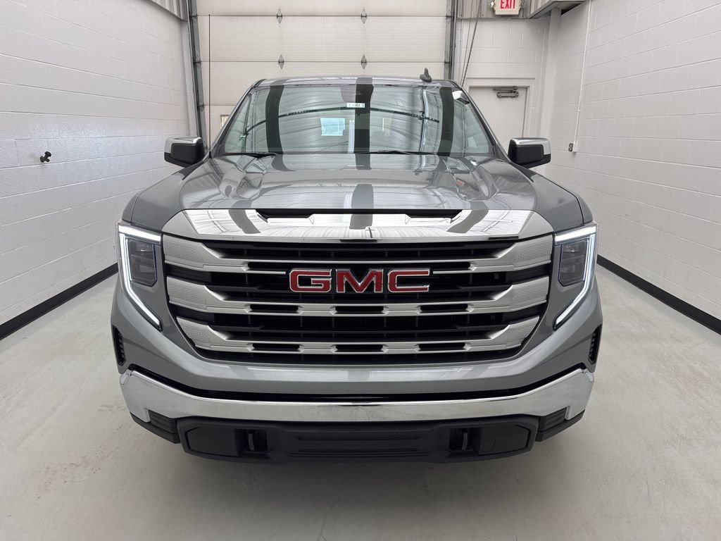 New 2026 GMC Sierra 1500 SLE AWD/4WD image 2