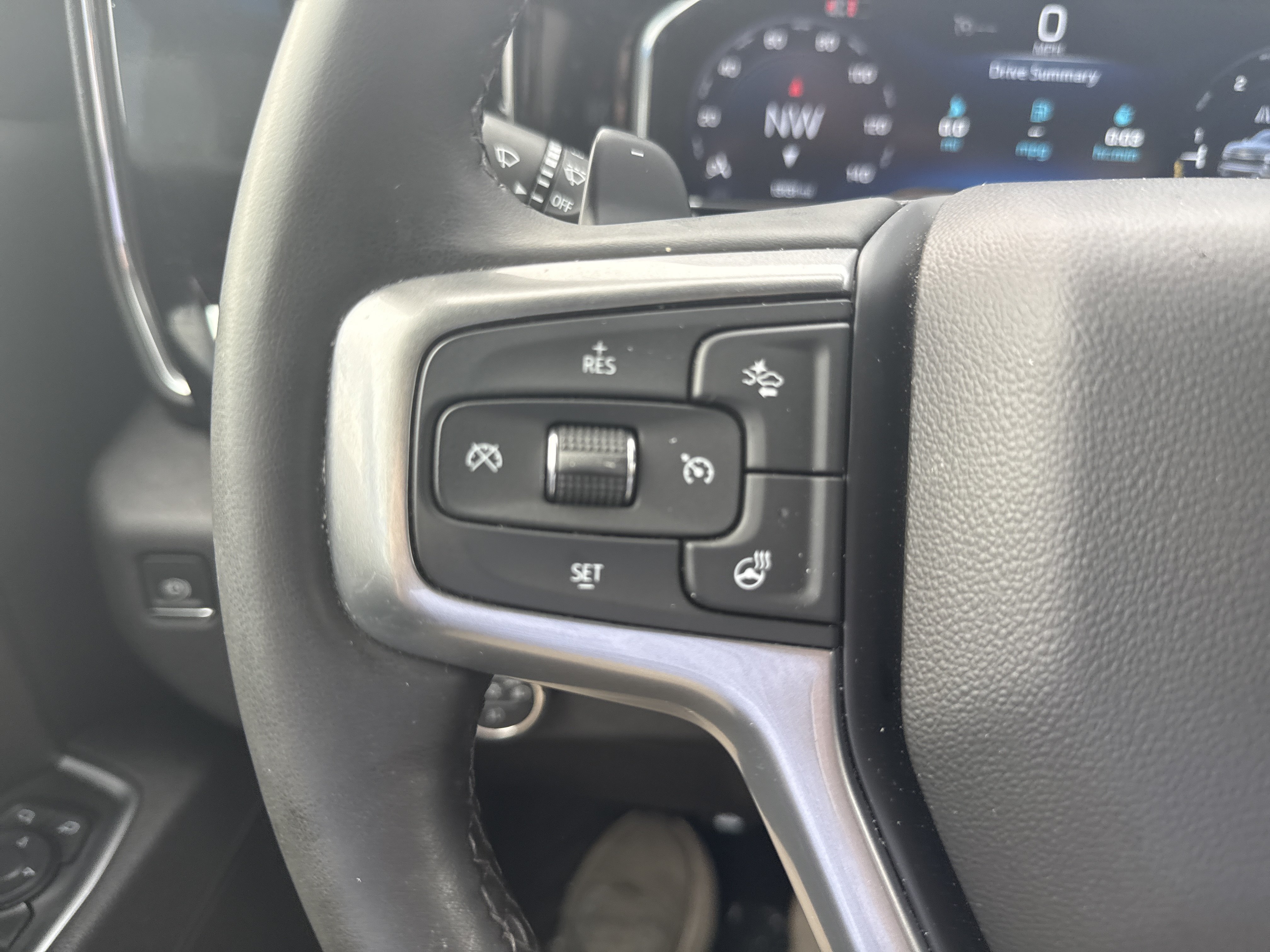 Used 2025 Chevrolet Silverado 1500 RST AWD/4WD image 19