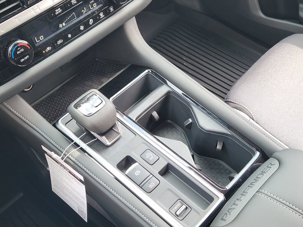New 2026 Nissan Pathfinder SV image 15