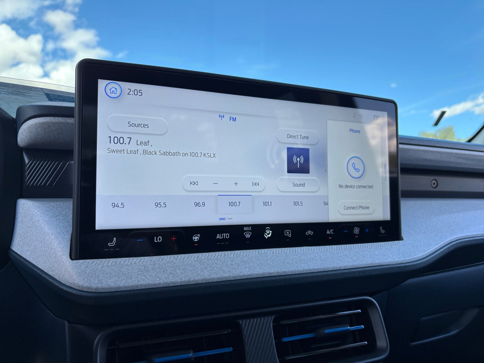 New 2025 Ford Maverick XLT w/ XLT Luxury Package image 12