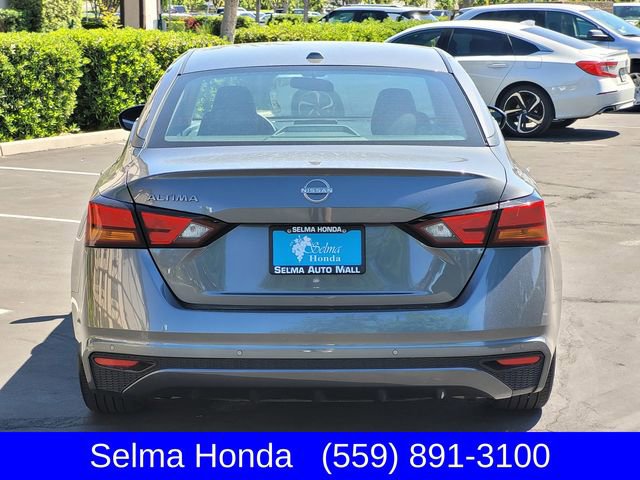 Used 2025 Nissan Altima 2.5 SV FWD image 6