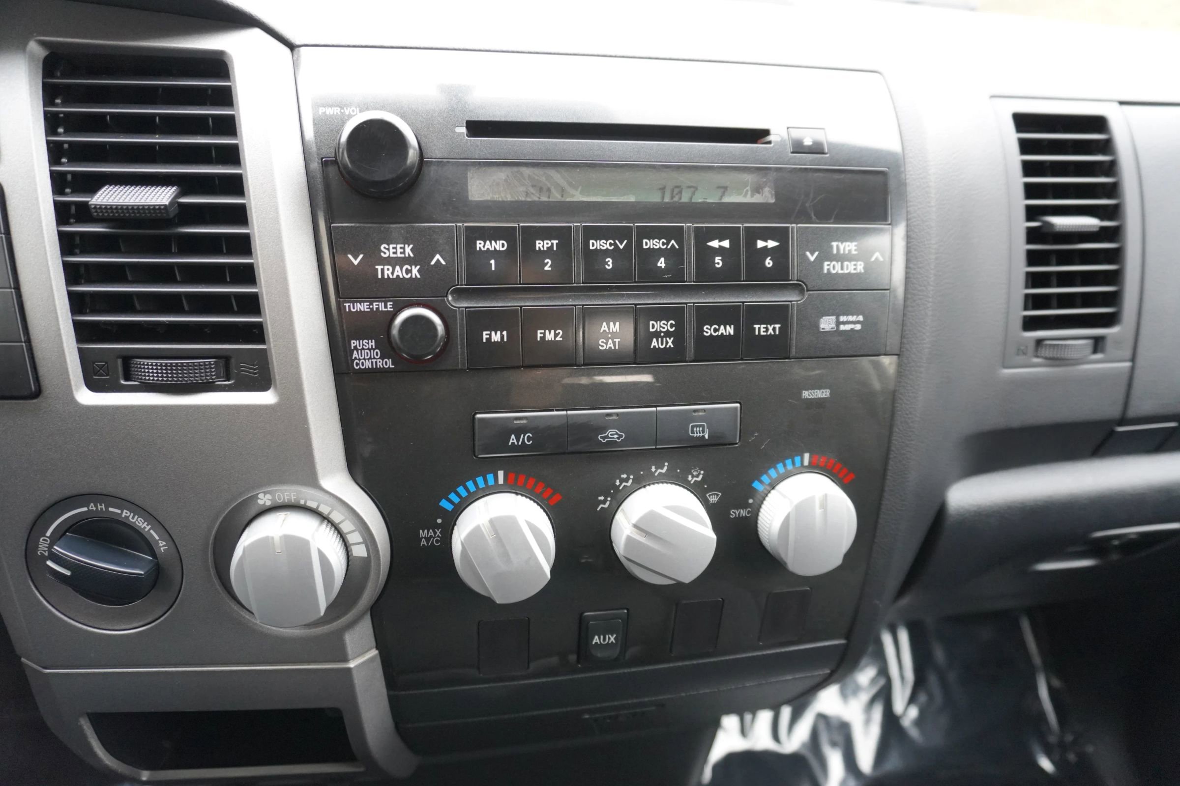 Used 2012 Toyota Tundra SR5 image 16