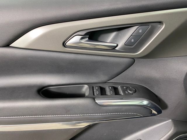 Certified 2025 Chevrolet Traverse LT w/ Enhanced Driving Package image 14