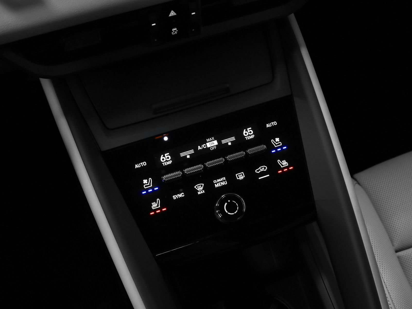 New 2026 Porsche Macan 4 Electric AWD/4WD image 43