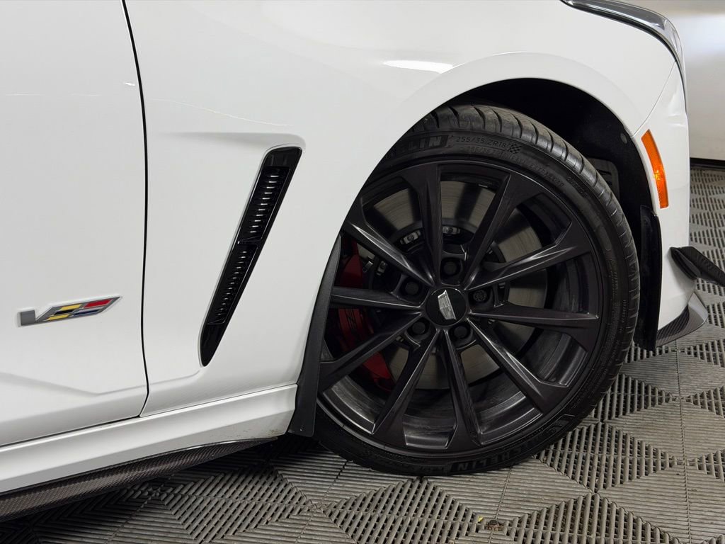 Used 2022 Cadillac CT4 V Blackwing w/ Carbon Fiber 1 Package RWD image 7