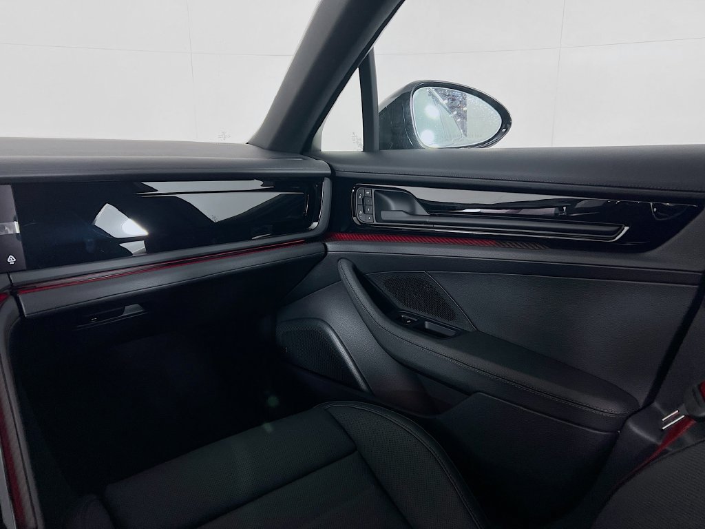 New 2026 Porsche Panamera 4 AWD/4WD image 26