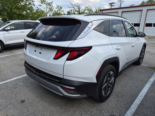 Used 2025 Hyundai Tucson SEL FWD image 8