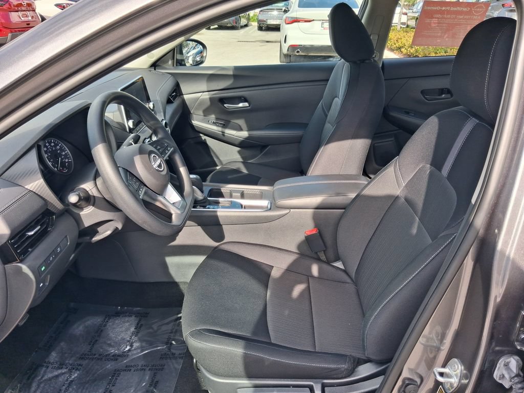 Used 2025 Nissan Sentra SV w/ All-Weather Package FWD image 19