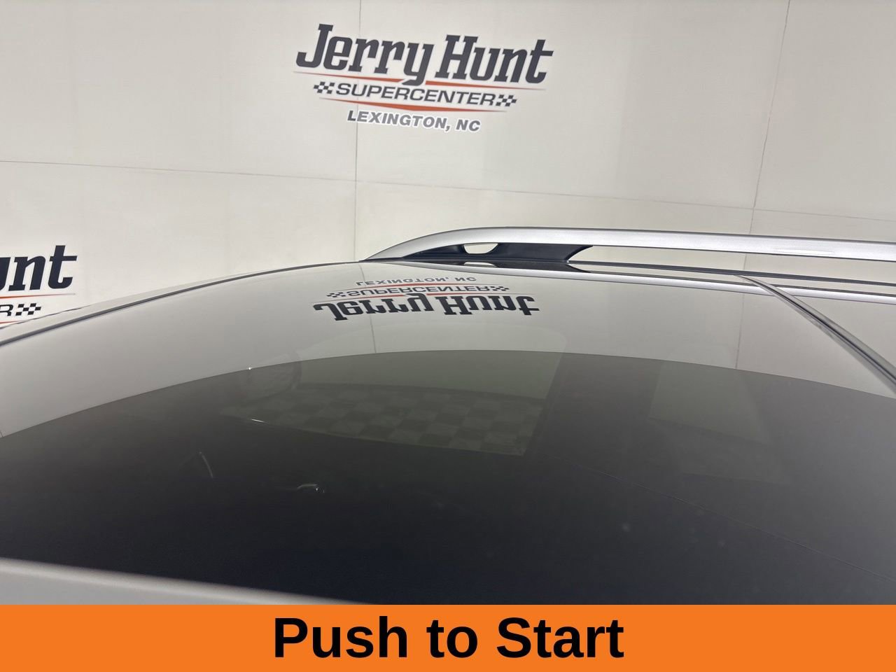 Used 2021 Jeep Cherokee Latitude Lux w/ Sun & Sound Group AWD/4WD image 9