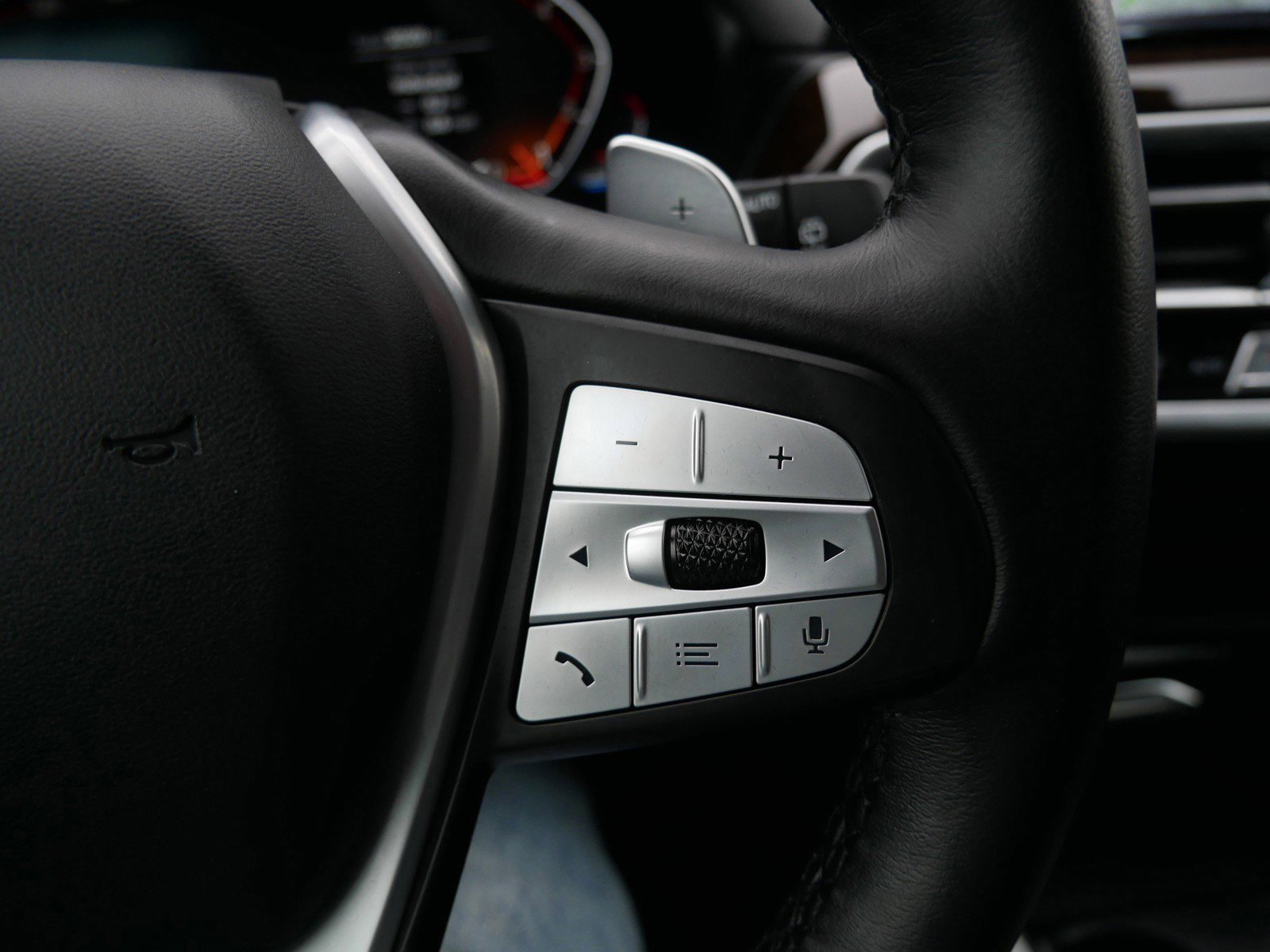 Used 2023 BMW X3 xDrive30i w/ Convenience Package image 28