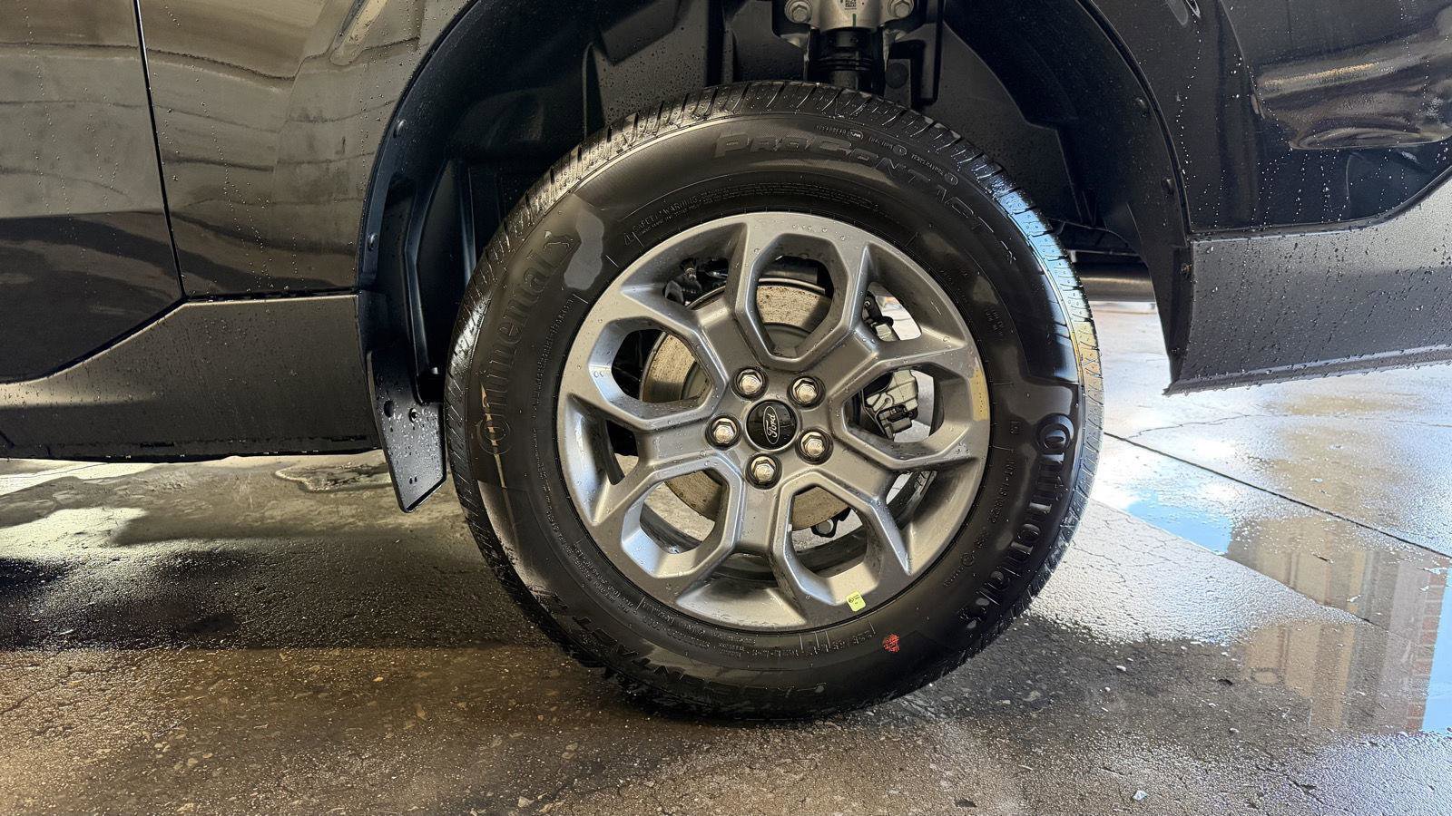 New 2025 Ford Maverick XLT image 31