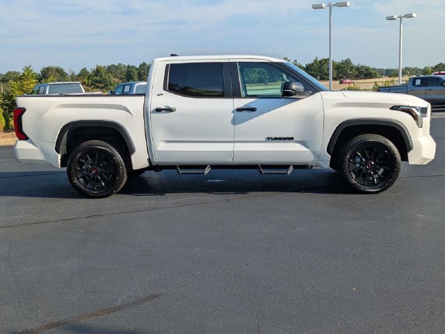 Used 2024 Toyota Tundra SR5 w/ SR5 Convenience Package AWD/4WD image 3